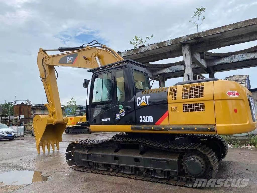 CAT 330 D Excavatoare pe șenile
