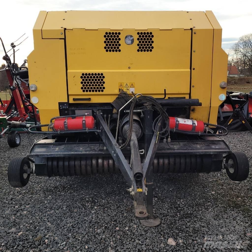 New Holland BR 6090 Masina de balotat cilindric