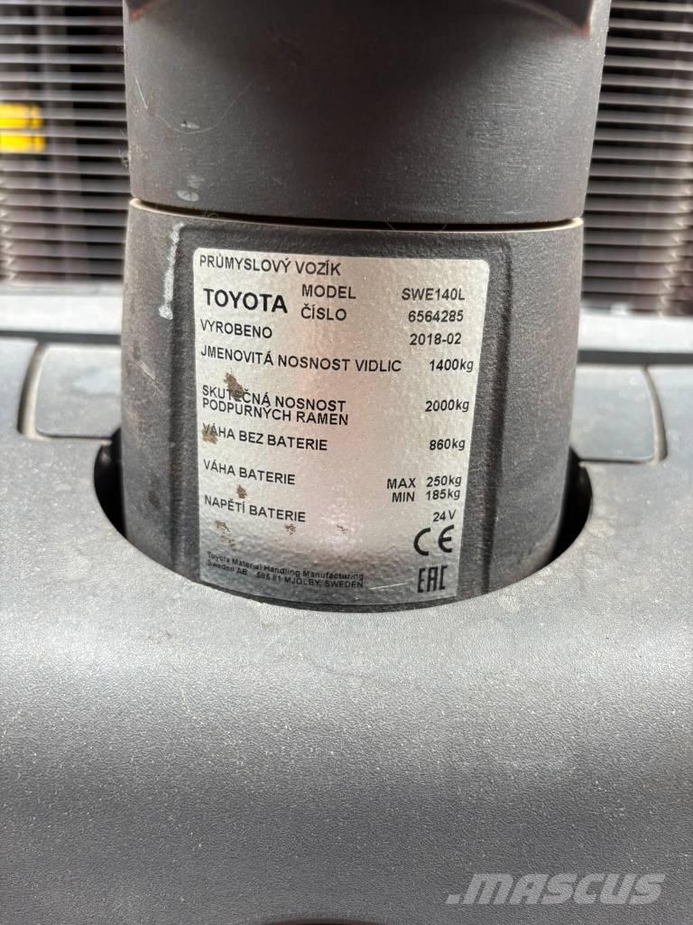 Toyota SWE140L Transpaleti autopropulsanti