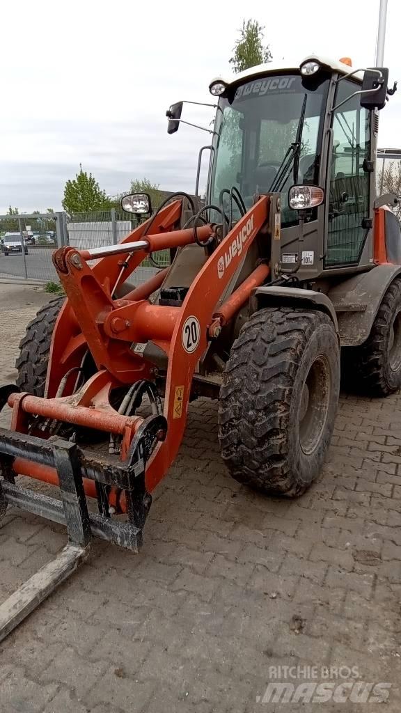 Atlas Weycor AR440 Incarcator pe pneuri