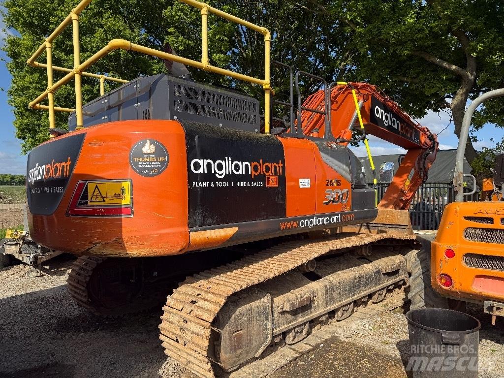 Hitachi ZX 300 LC-7 Excavatoare pe șenile
