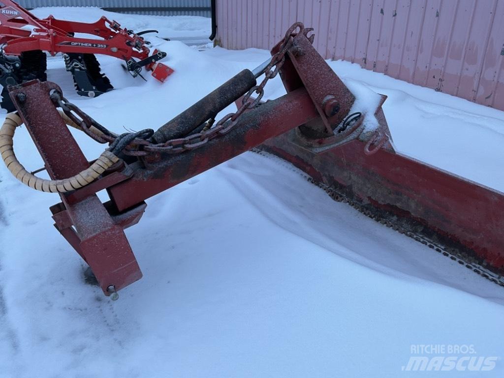 Vama 300 Buldozer