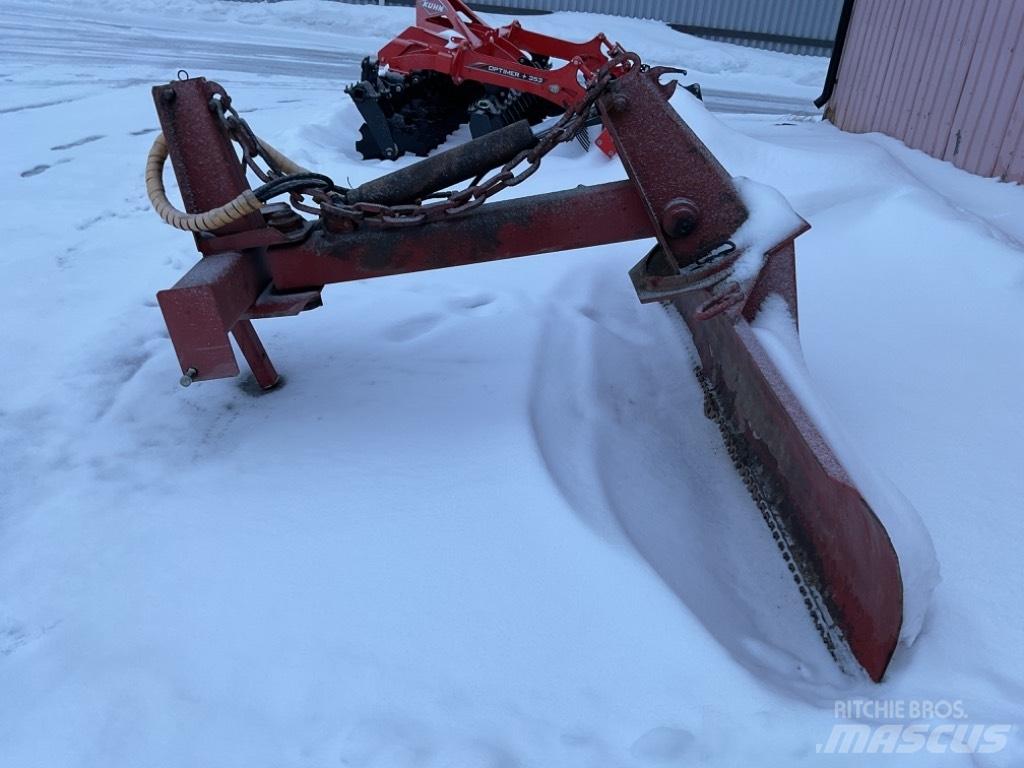 Vama 300 Buldozer