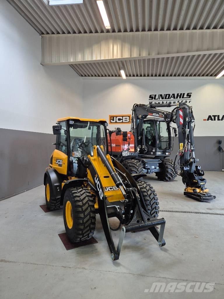 JCB 409 Incarcator pe pneuri