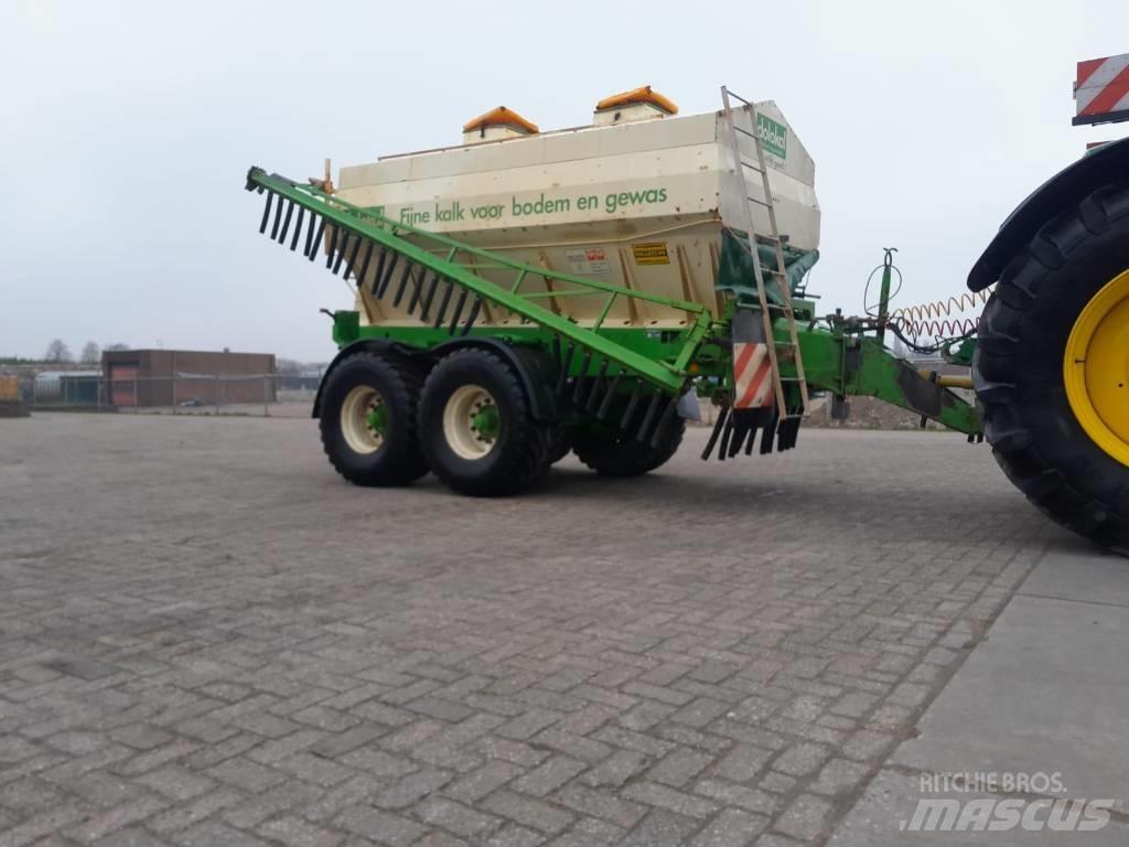 Amazone ZGB 10000 TR Împrastierea mineralelor