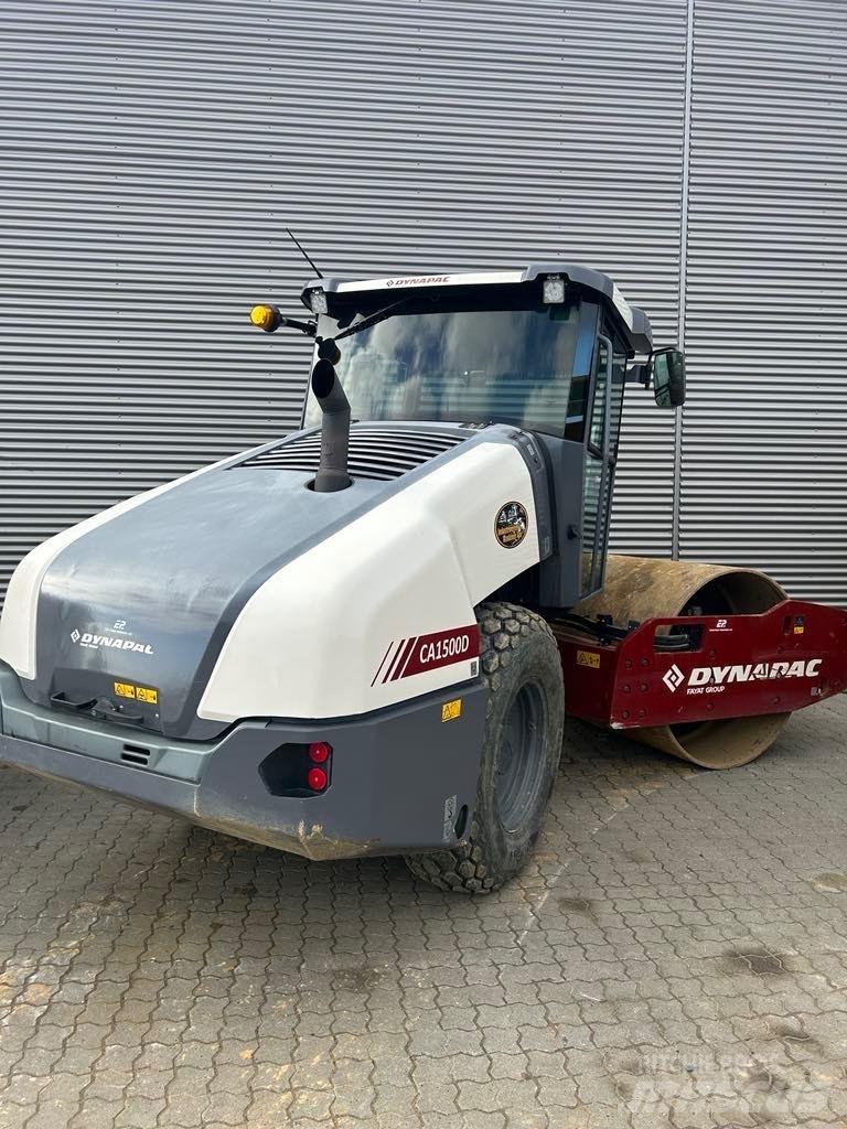 Dynapac CA 1500 D Compactoare monocilindrice
