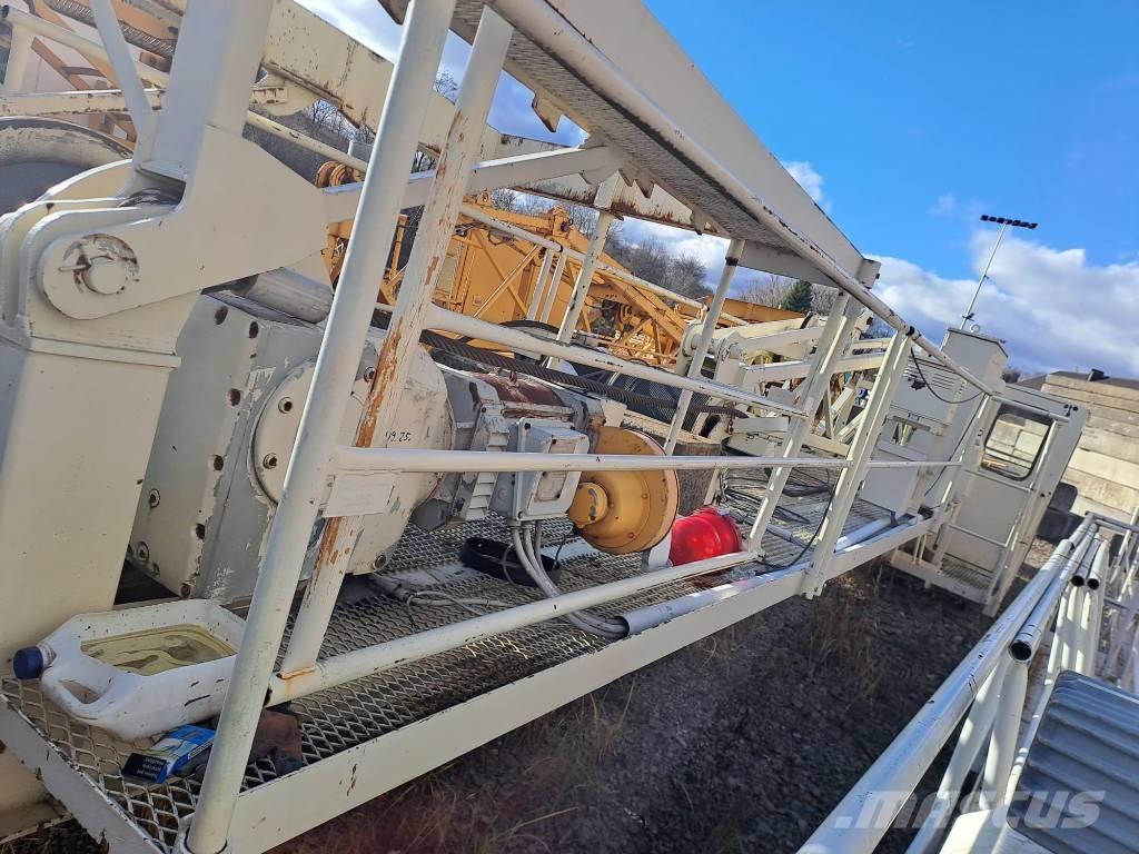 Liebherr 71 EC Macarale turn