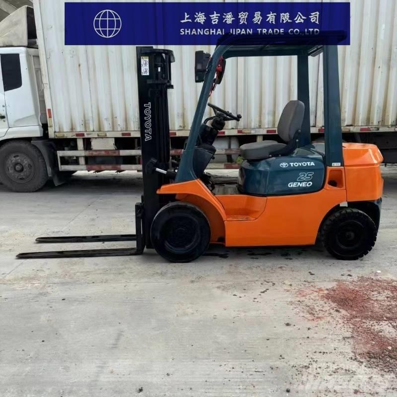 Toyota 25 Stivuitor diesel