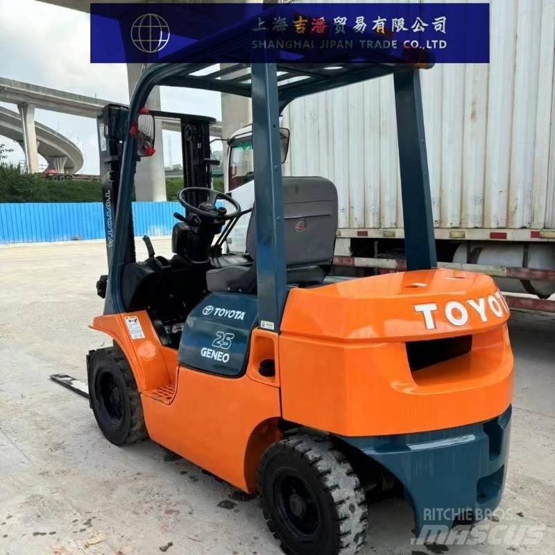Toyota 25 Stivuitor diesel