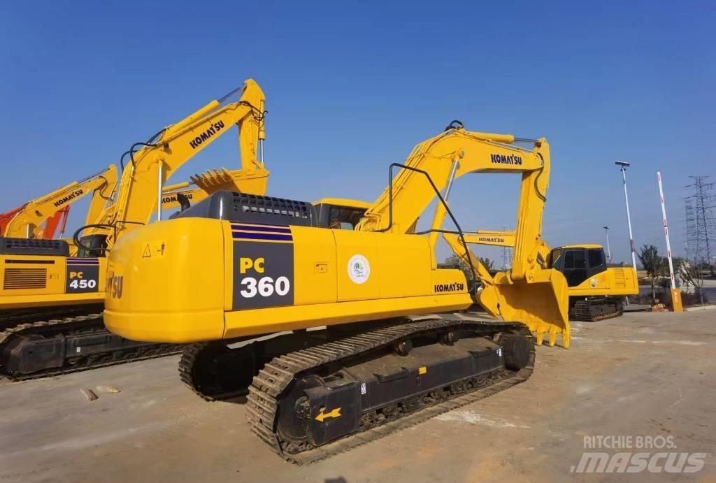 Komatsu PC 360 Excavatoare pe șenile
