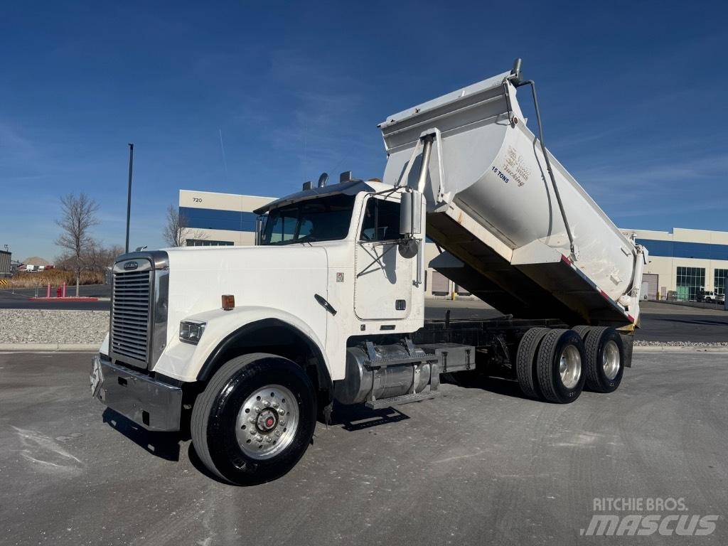 Freightliner FL 120 Autobasculanta