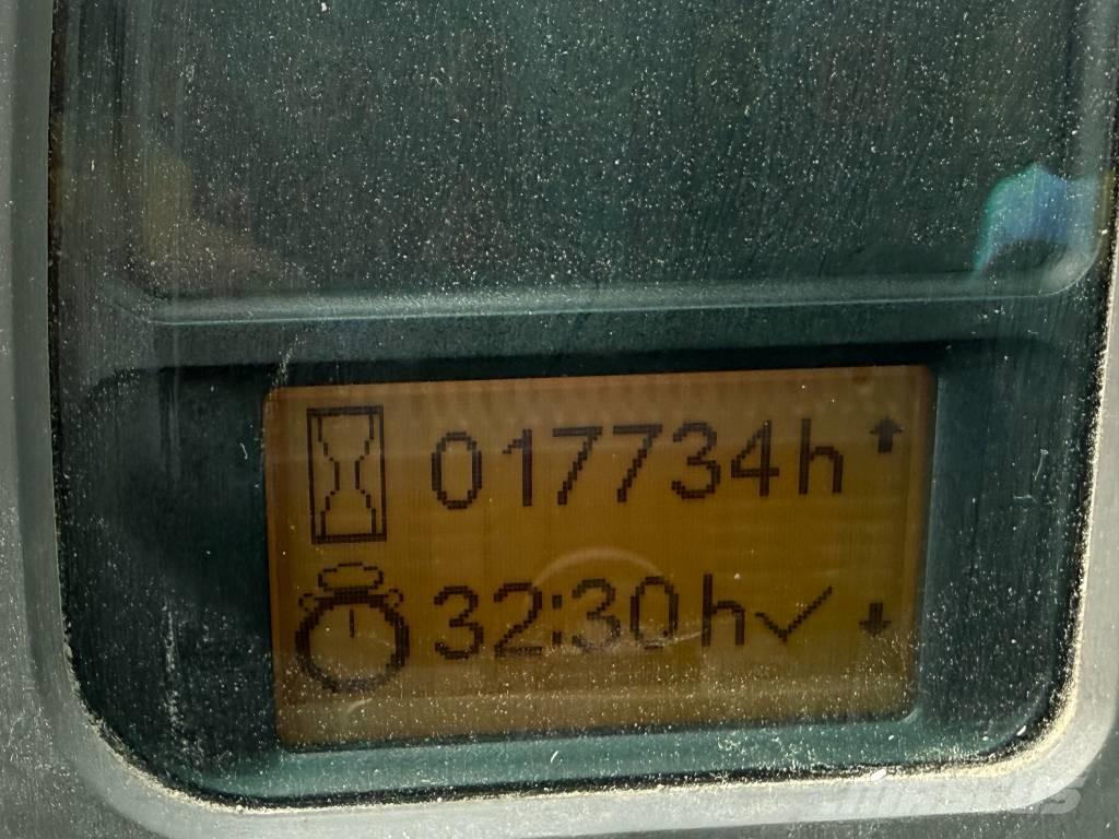 Volvo EW 180 B Excavatoare cu roti