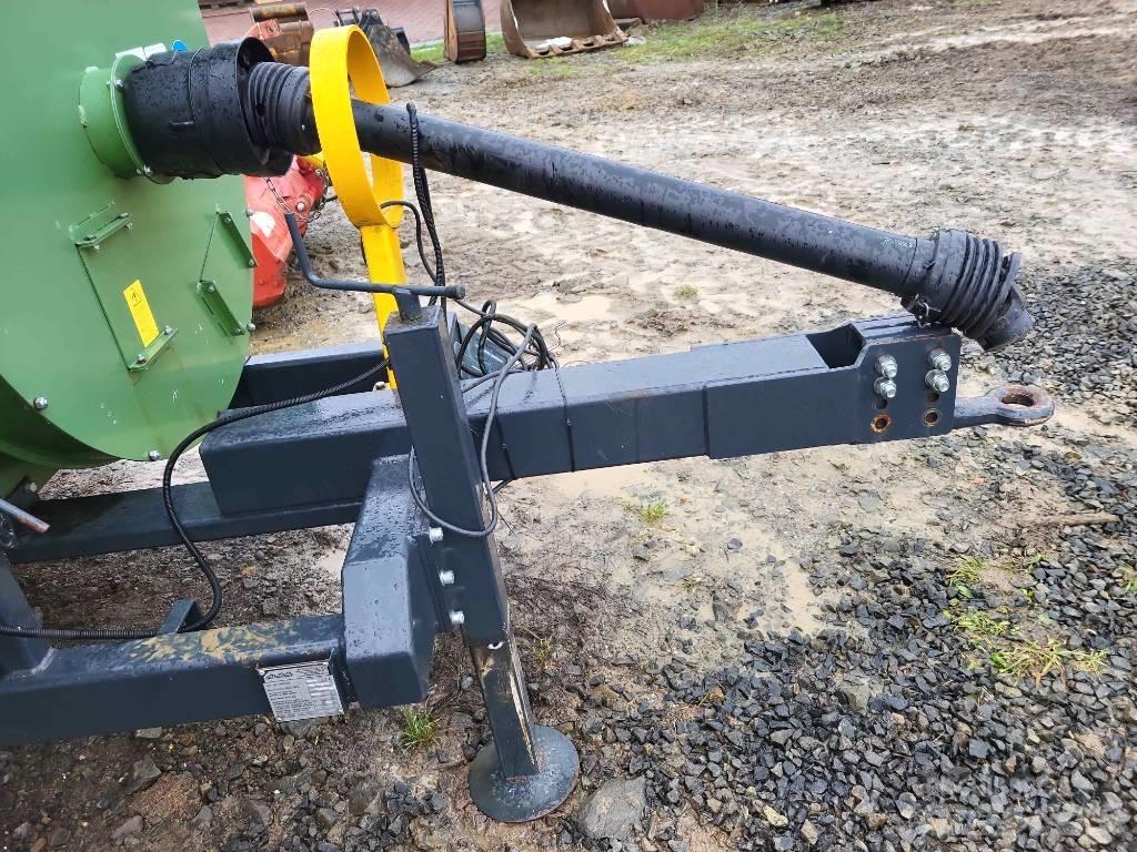 Pezzolato PTH 300 G Masini de tocat lemn