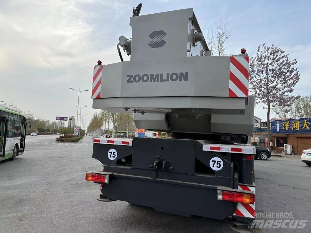Zoomlion QY70V Macara pentru orice teren