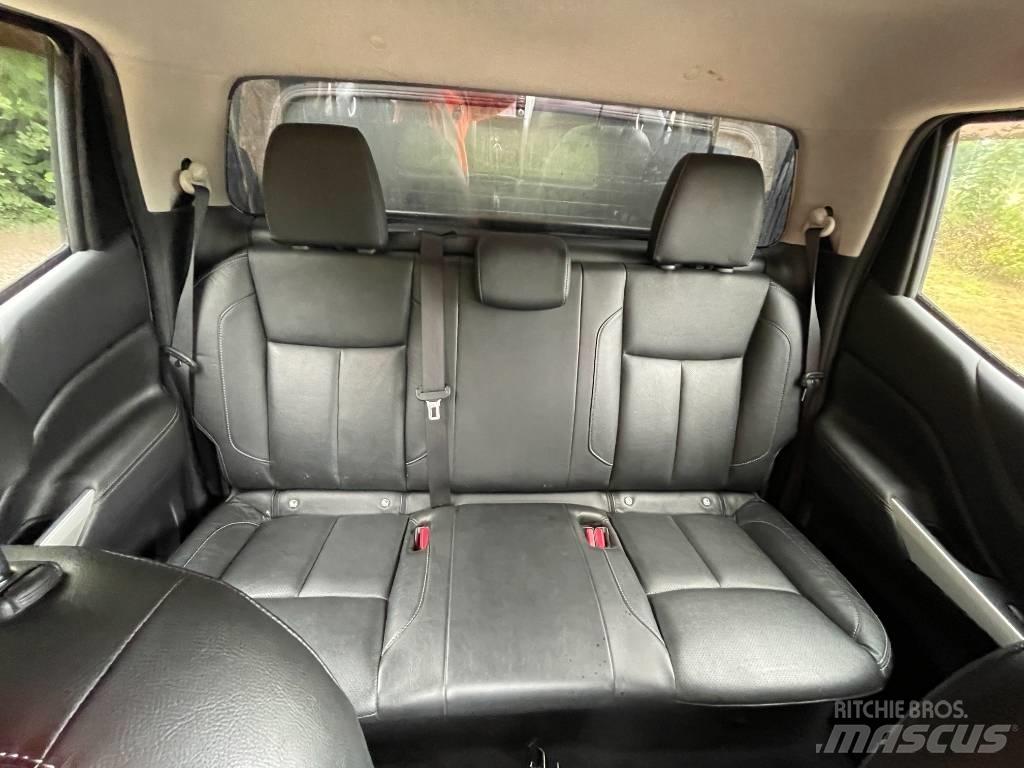 Nissan Navara Pick up/Platou