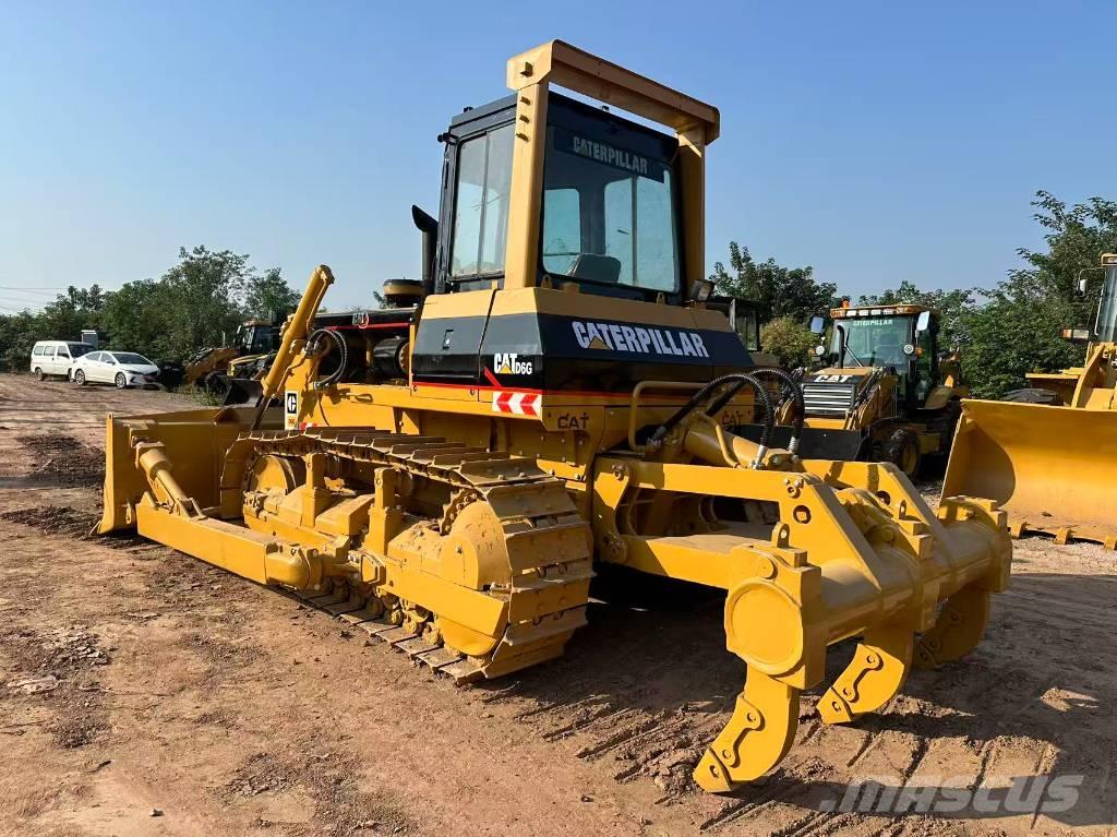 CAT D6G Buldozere pe senile