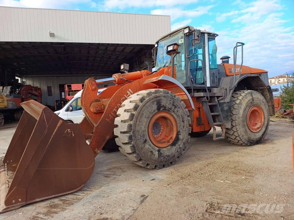 Hitachi ZW 310 Incarcator pe pneuri