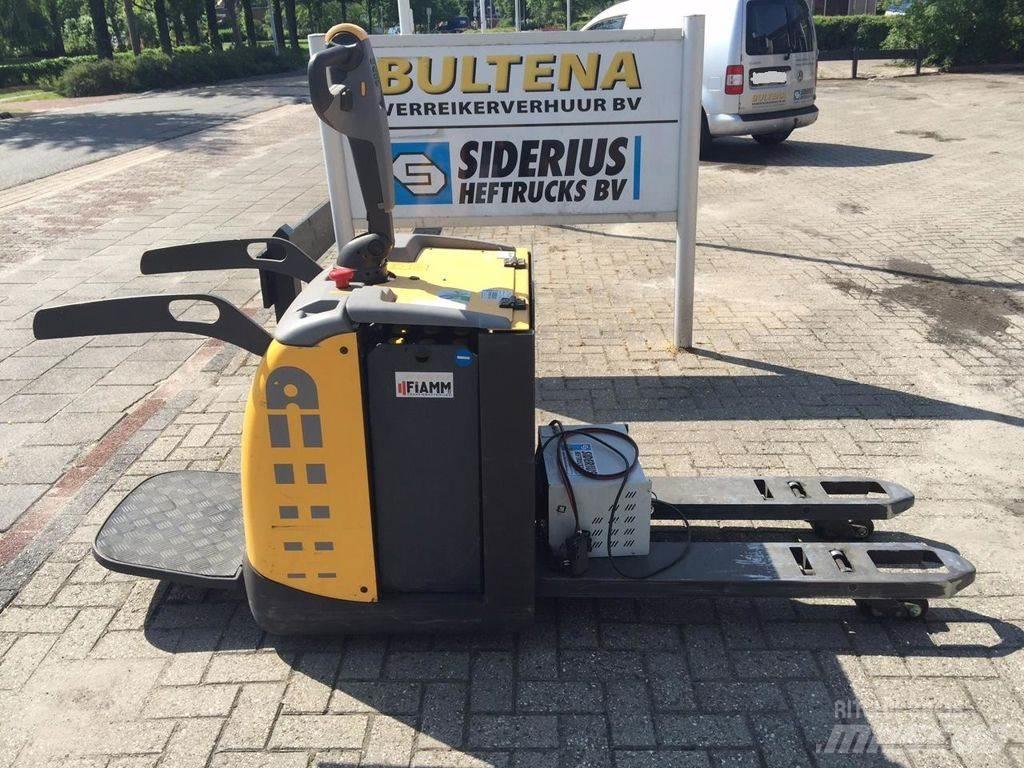 Atlet PLP200N Transpaleta electica cu furca