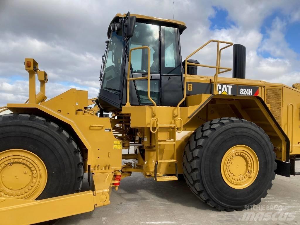 CAT 824 H buldozere pe roti