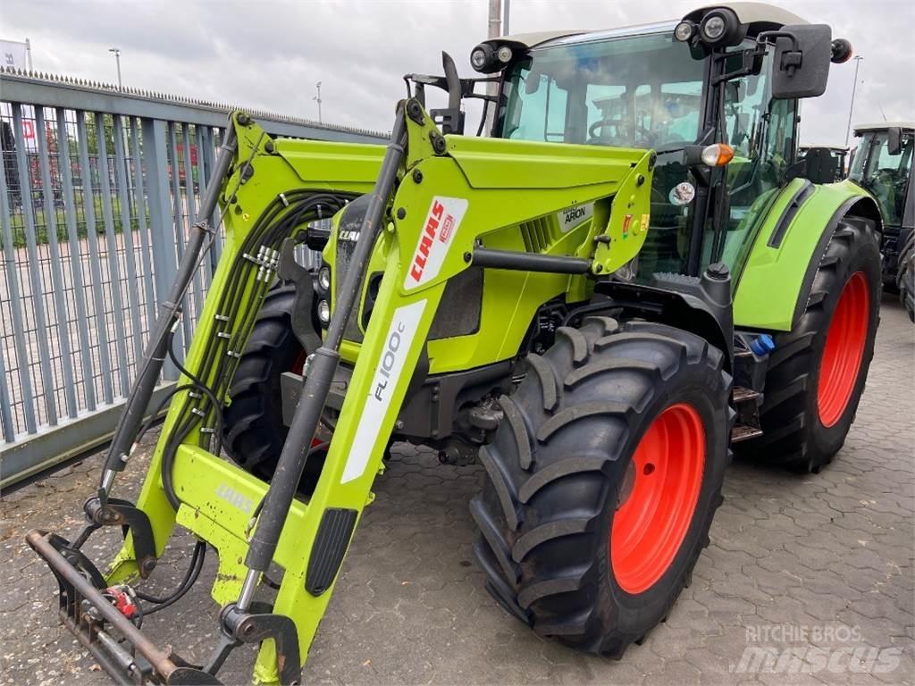 CLAAS Arion 440 Tractoare