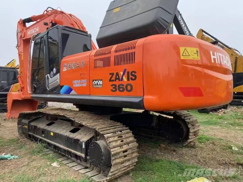Hitachi 360 Excavatoare pe șenile
