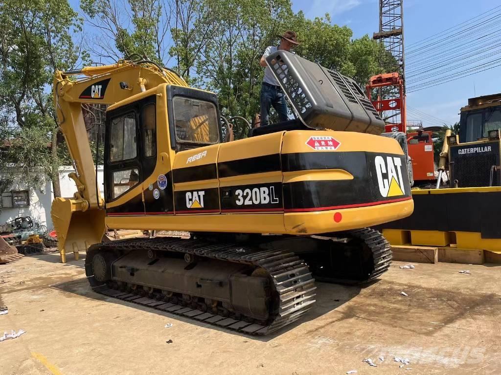 CAT 320 B L Excavatoare pe șenile
