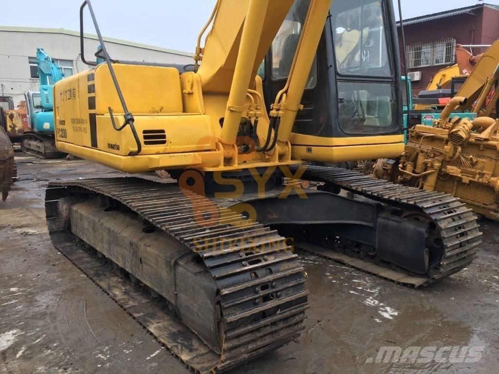 Komatsu PC 200-6 Excavatoare pe șenile
