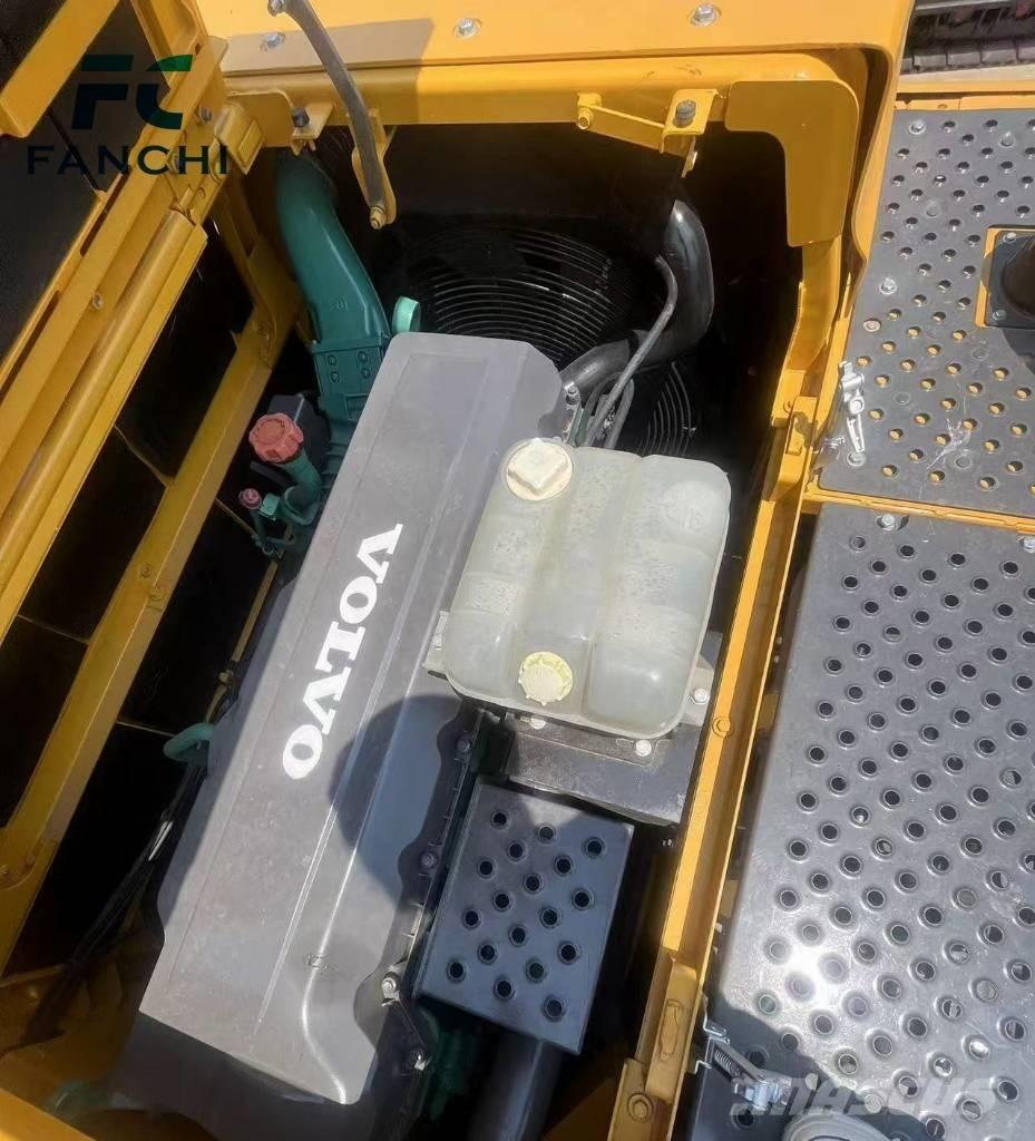 Volvo 480 Excavatoare pe șenile

