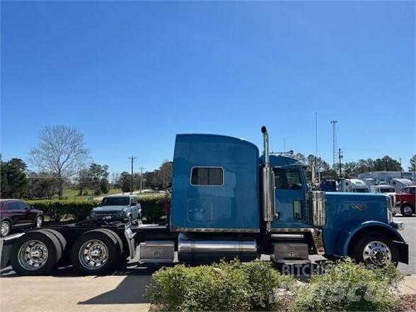 Peterbilt 389 Utilaje construcții - Altele