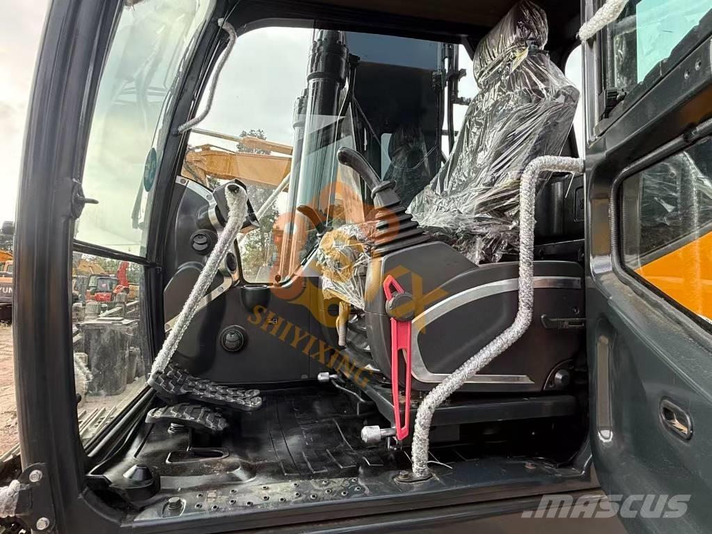 Hyundai Robex 220-9S Excavatoare pe șenile
