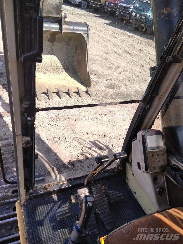 CAT 375 ME Excavatoare pe șenile
