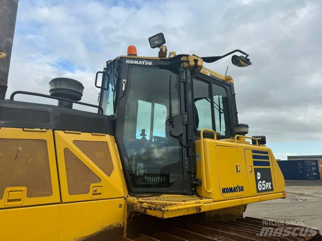 Komatsu D 65 PX-18 Buldozere pe senile