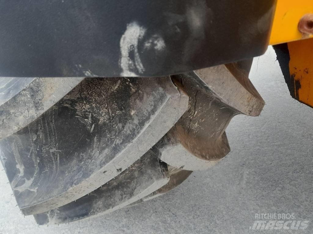 JCB 427 Manipulatoare agricole