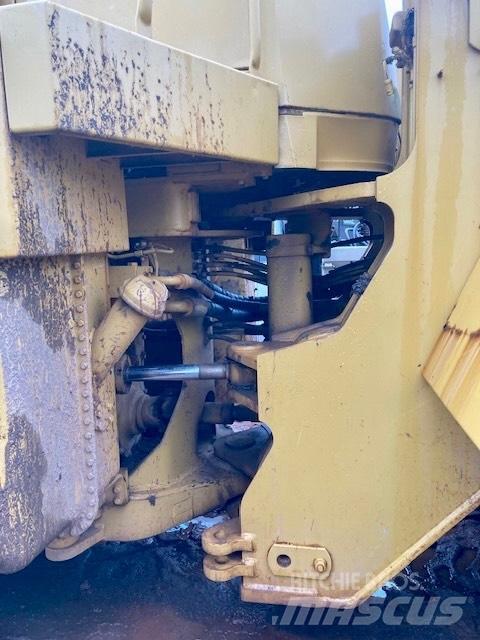 CAT 980 F Incarcator pe pneuri