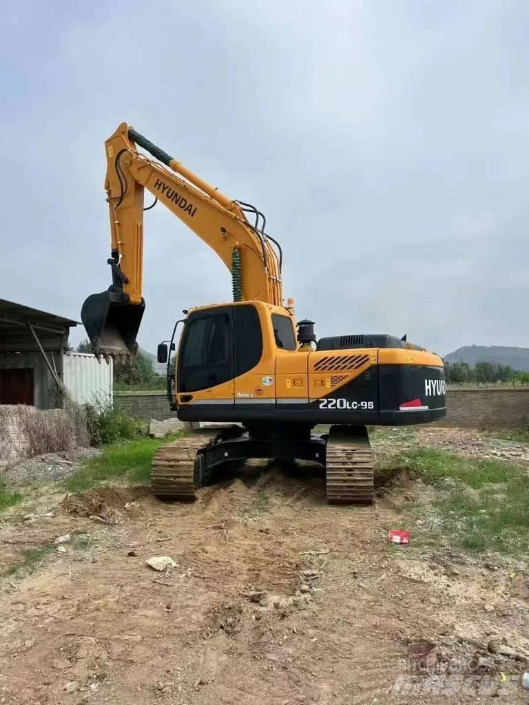 Hyundai 335lc-9s Excavatoare pe șenile
