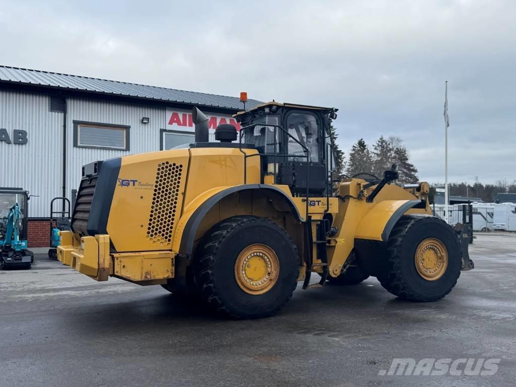 CAT 980M Incarcator pe pneuri