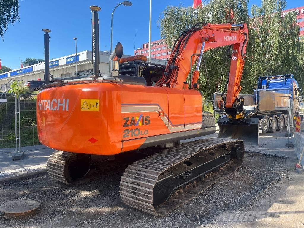 Hitachi ZX 210 Excavatoare pe șenile

