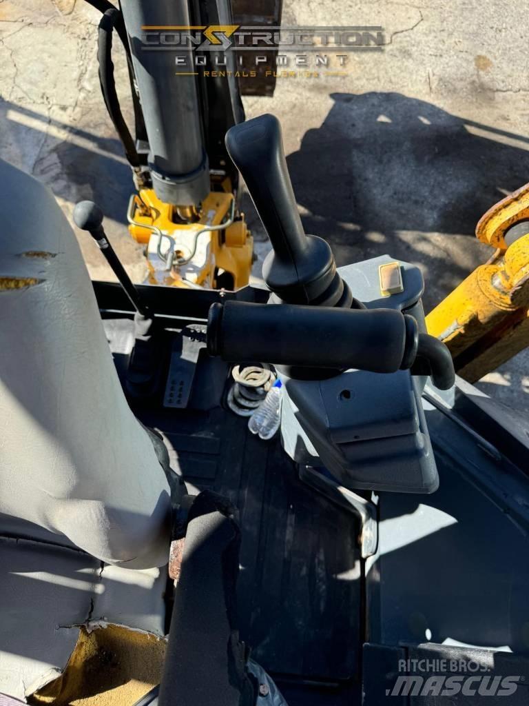 DEERE 310SK Buldoexcavatoare