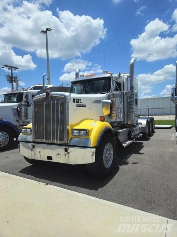Kenworth W900 Autotractoare