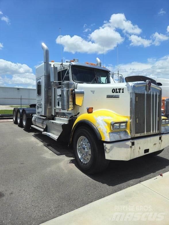 Kenworth W900 Autotractoare