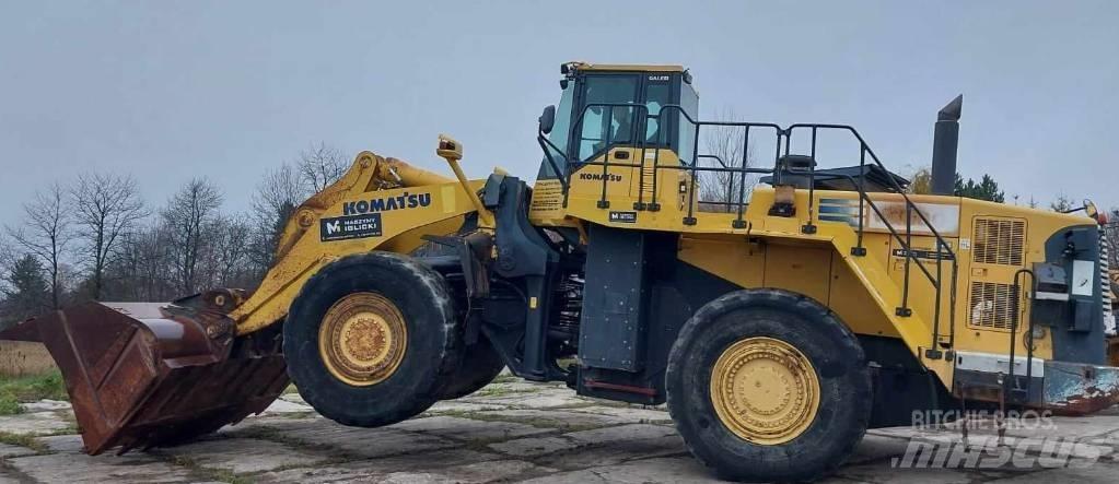 Komatsu WA 600-6 Incarcator pe pneuri