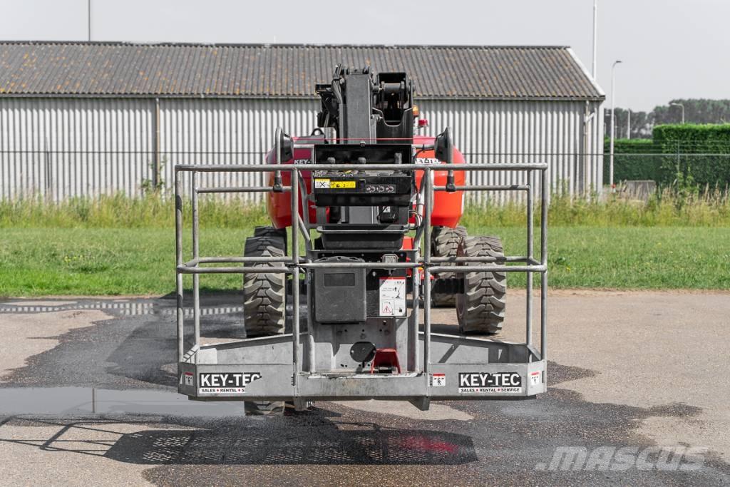 Manitou 200 ATJ e Nacele cu brat articulat