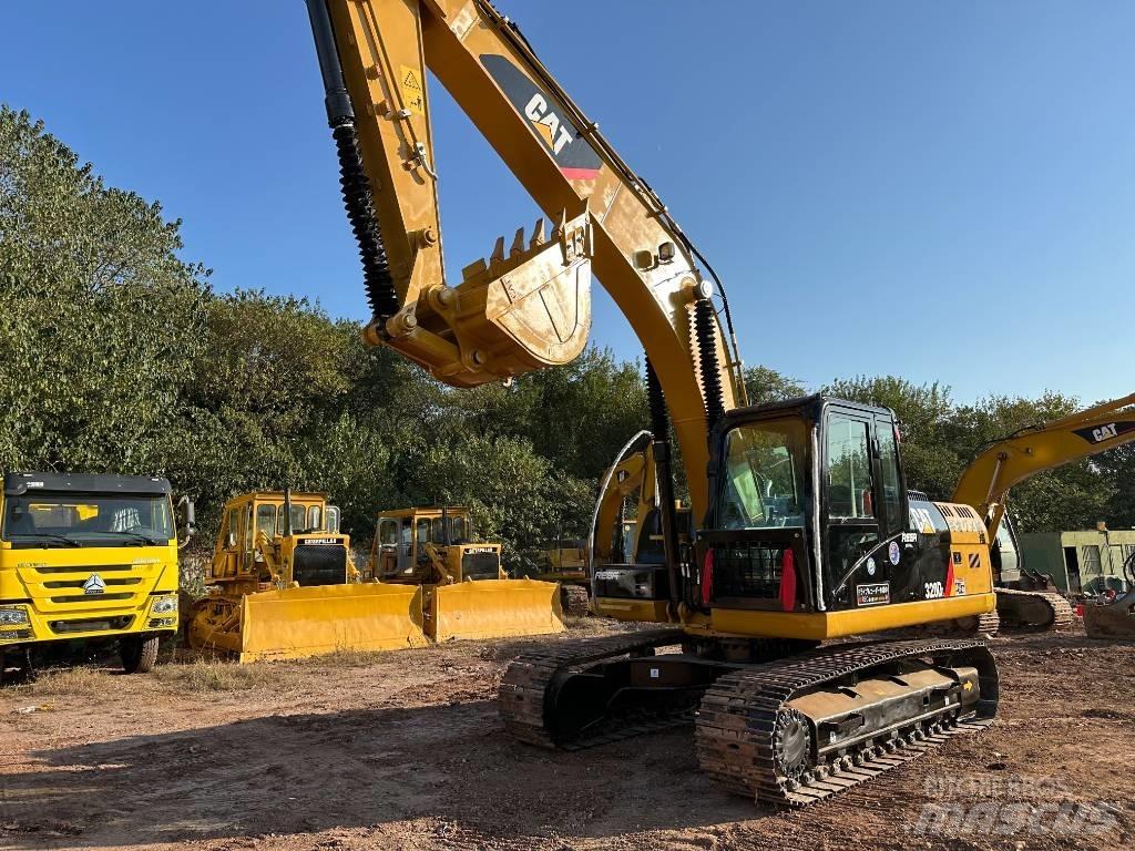 CAT 320 D Excavatoare pe șenile

