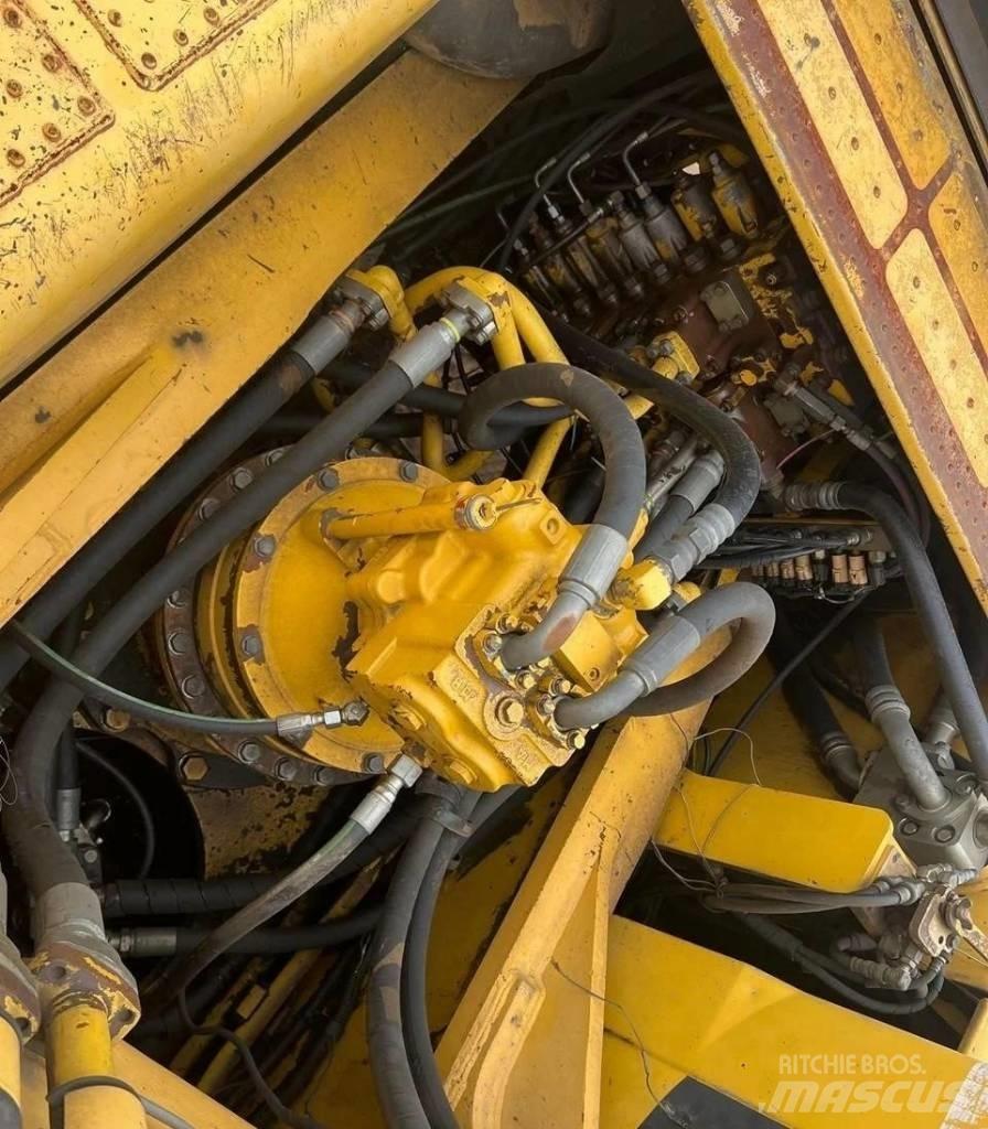 Komatsu PC 450 LC-8 Excavatoare pe șenile
