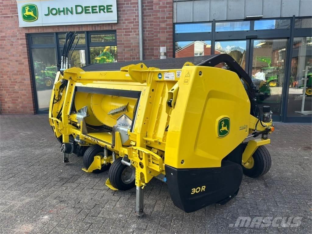 John Deere 30R Accesorii pentru mașini de fân și furaje