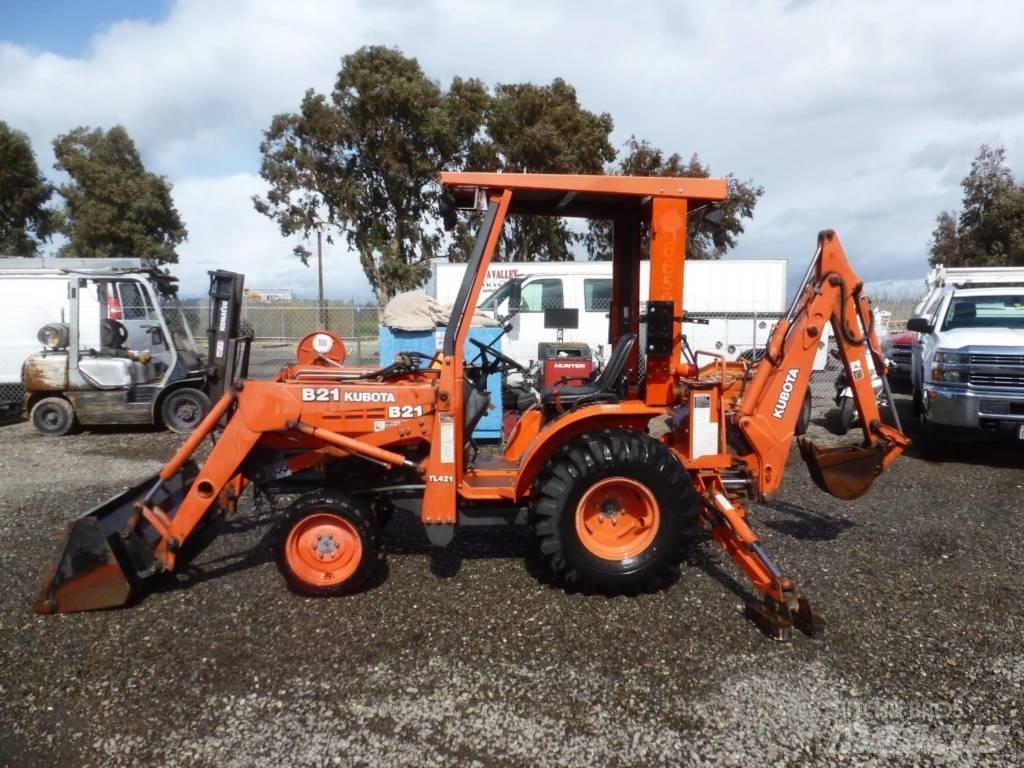 Kubota B 21 Buldoexcavatoare