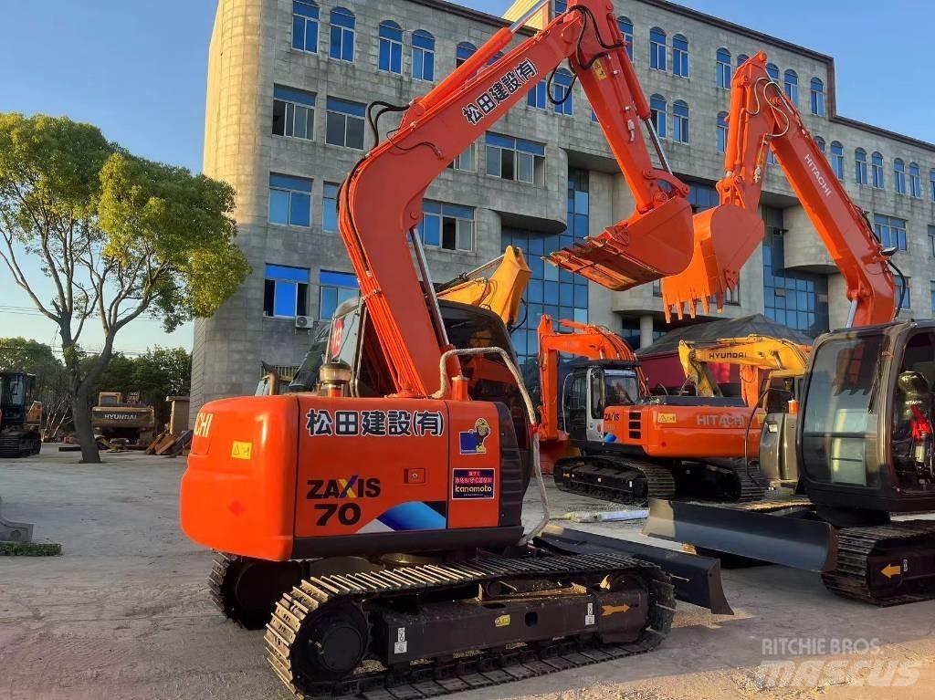 Hitachi ZX 70 Excavatoare pe șenile
