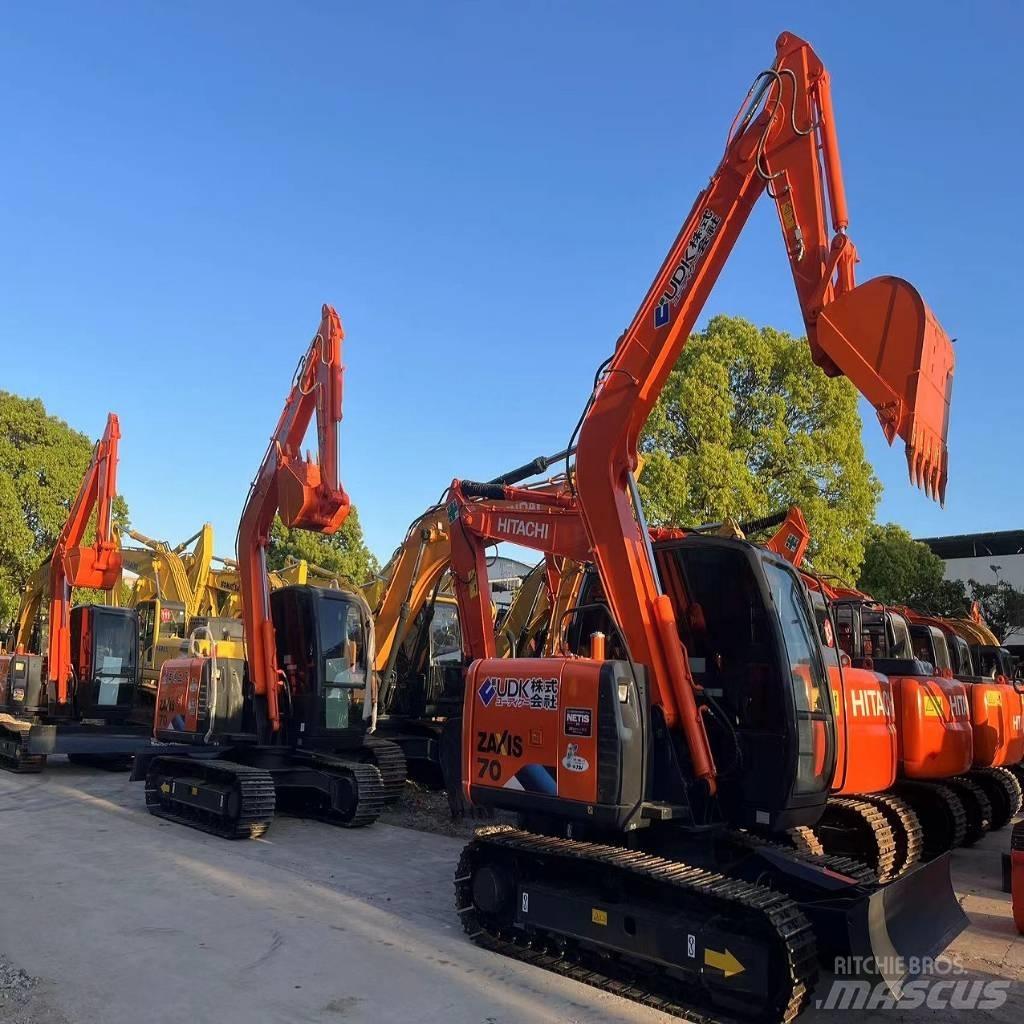 Hitachi ZX 70 Excavatoare pe șenile

