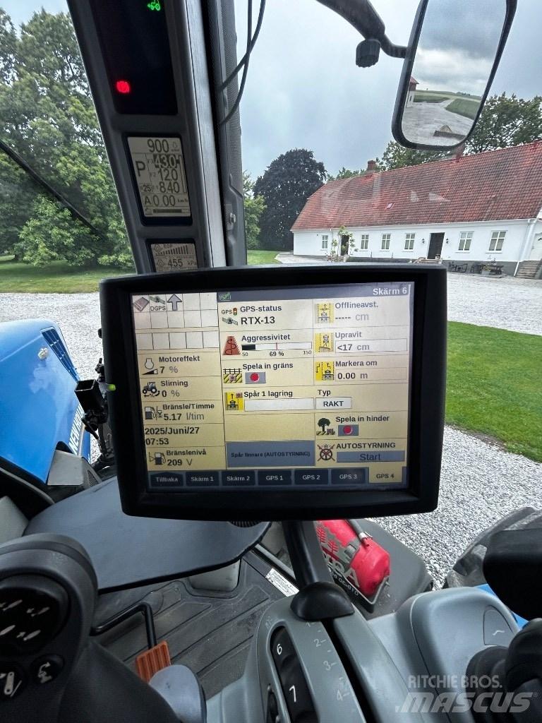 New Holland T 8.390 Tractoare