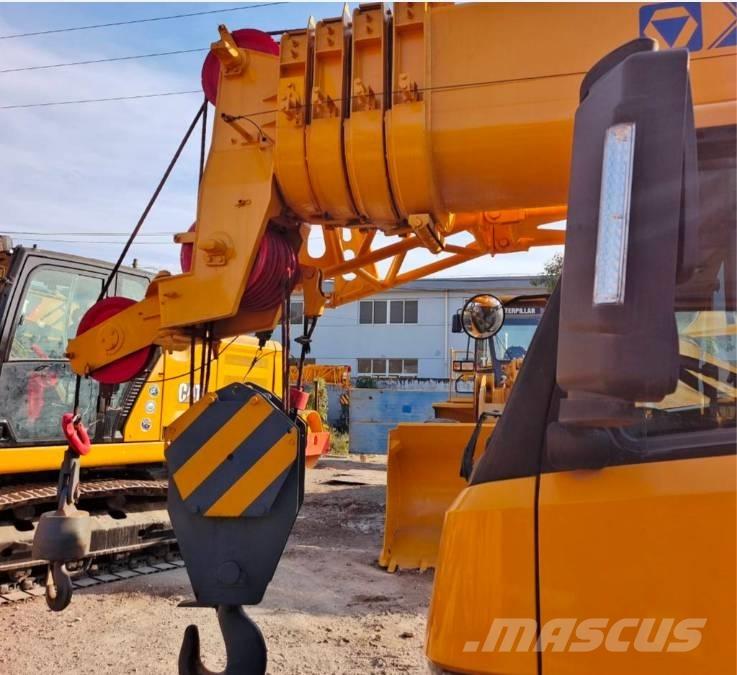 XCMG QY 50 Macara pentru orice teren